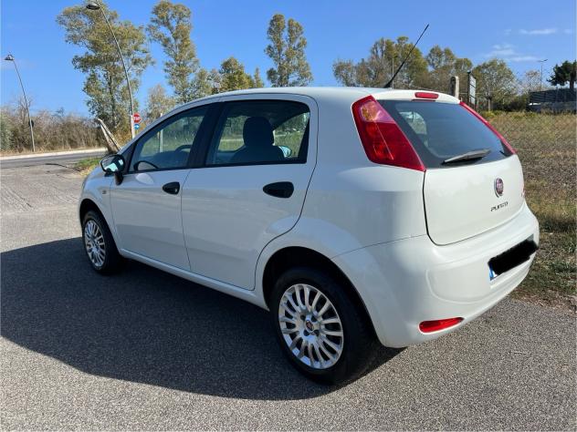 Fiat Punto 1.4 8V 5 porte Easypower Street - Foto 8