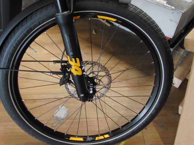 bicicleta b-ware haibike trekking - Foto 4