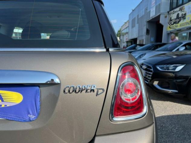 MINI Cooper D 1.6 16V Cooper D neopatentati rif. 23987120 - Foto 9