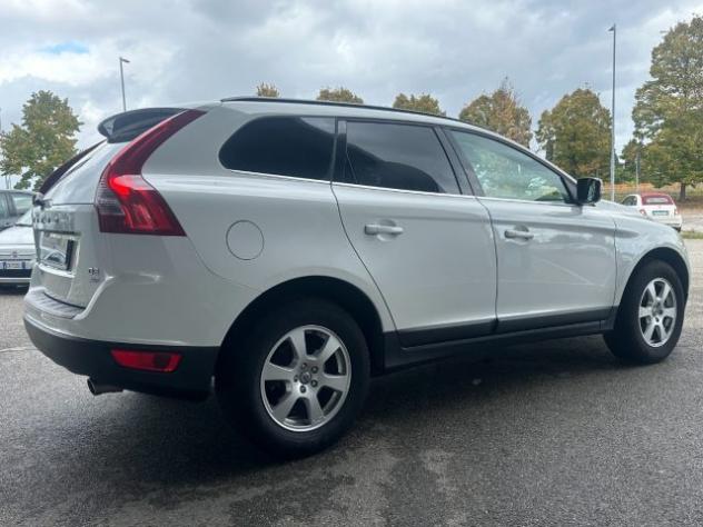 VOLVO XC60 D3 AWD Geartronic Momentum rif. 24182385 - Foto 5