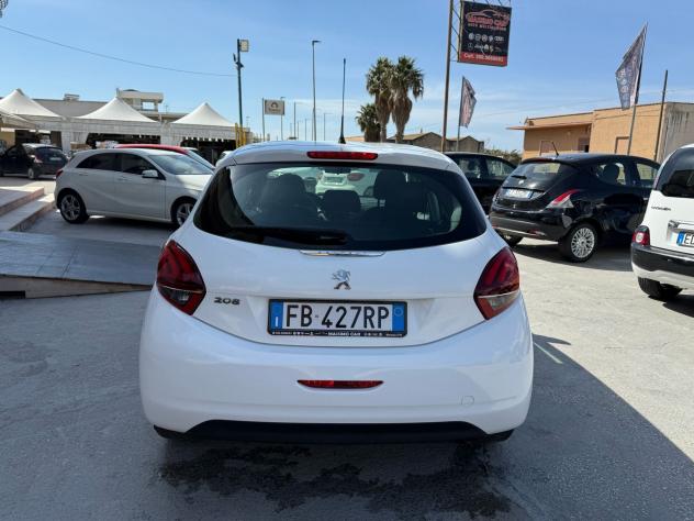 Peugeot 208 PureTech 82 5 porte Active - Foto 4