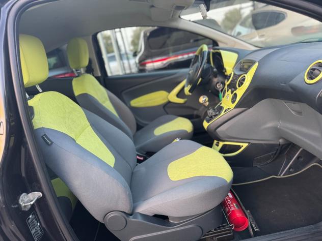 Ford Ka+ 1.3 TDCi 75CV - Foto 9