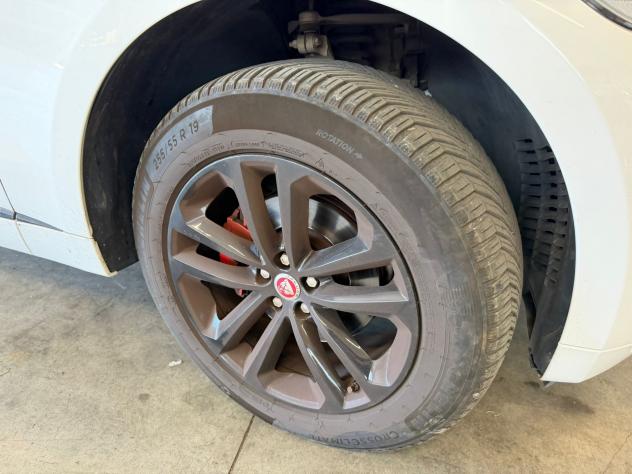 Jaguar F-Pace 2.0 D 180 CV AWD Portfolio MOTORE FUSO - Foto 4