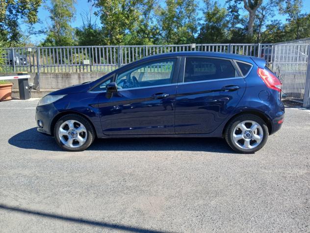 Ford Fiesta 1.2 BZ - Foto 8