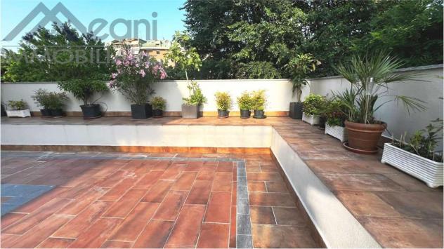 176_MIL - GRANDE 2 LOCALI CON CUCINA ABITABILE E TERRAZZO - Foto 7