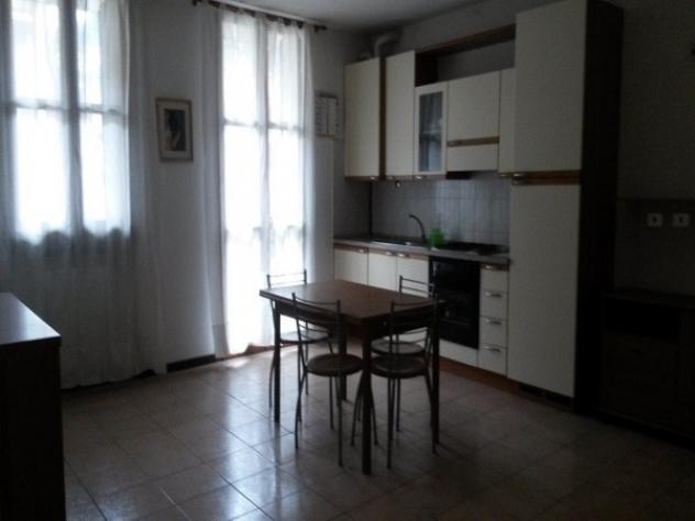 Appartamento di 48 m² con 1 locale e box auto in affitto a Cardano al Campo - Foto 3