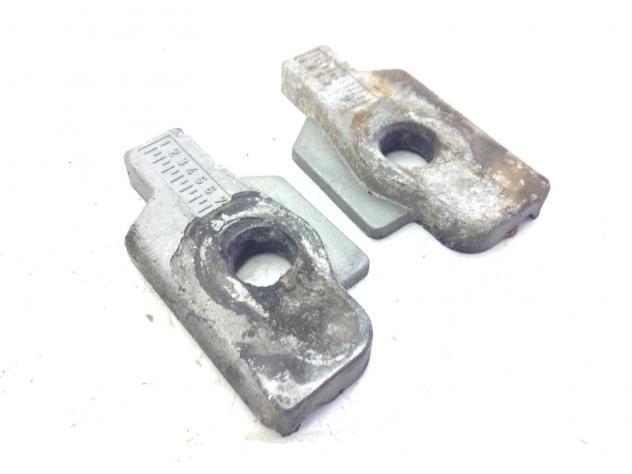 2 Viti Tendicatena Di Ricambio Per Motoseghe STIHL 017, 018, MS170, MS180 (pezzo N. 1120 664 1500)