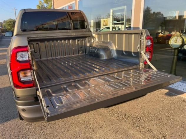 TOYOTA Hilux 2.8 D-4D A/T 4WD 48V 4 porte Double Cab Invincible rif. 22254026 - Foto 7