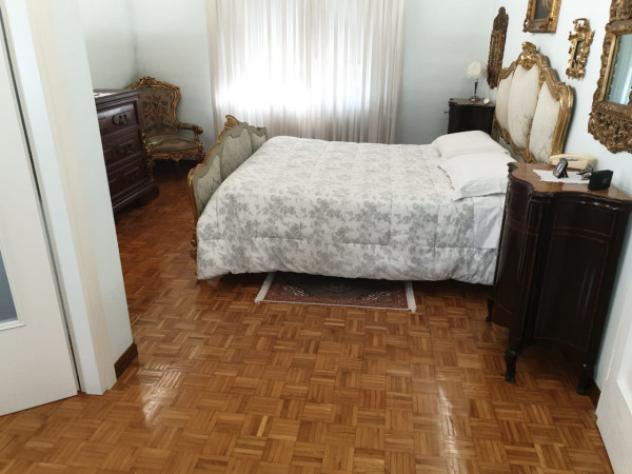 Villa di 200 m² con 5 locali e box auto doppio in vendita a Carpi - Foto 11