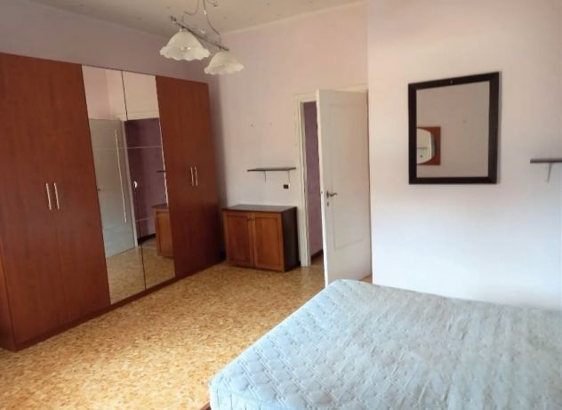 GUIDONIA TRILOCALE ARREDATO CON GRANDE BALCONE. - Foto 3