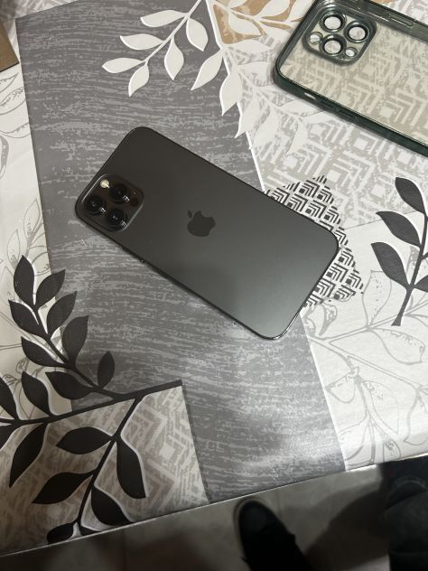 IPHONE 12 PRO MAX DA 128 GB. Un anno di garanzia - Foto 5