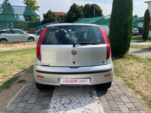 FIAT Punto Punto 5p 1.2 Classic Dynamic - Foto 8