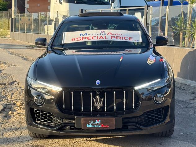 MASERATI LEVANTE 3.0 D V6 275 GRANLUSSO TETTO FULL - Foto 3