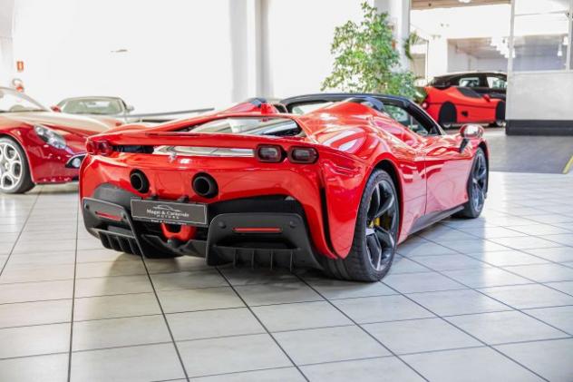 FERRARI SF90 Spider LIFT|ADAS FULL PACK|AFS|CARBON+LEDS|RACING rif. 23814827 - Foto 7