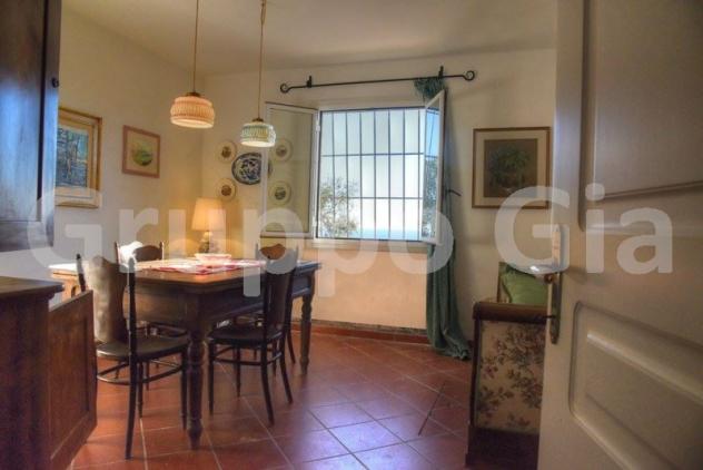 Villa d’Epoca in Vendita con Vista Mare I - Foto 15