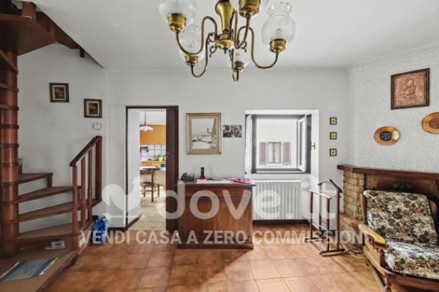 Villa di 144 m² con 4 locali in vendita a Angera - Foto 13
