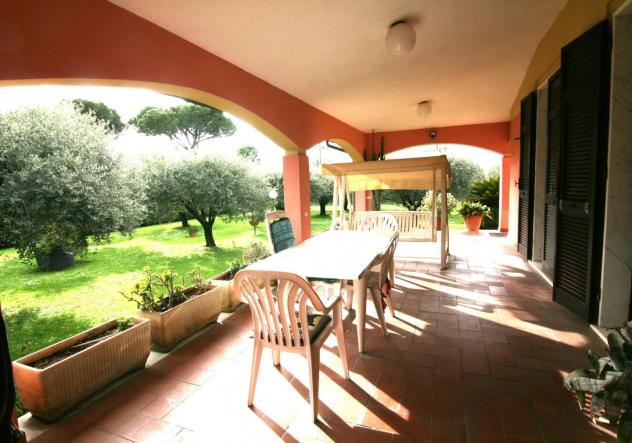 Villa in vendita a Marina di Carrara - Carrara 280 mq Rif: 1315252 - Foto 2