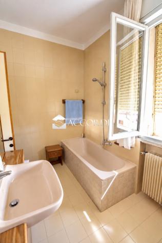 PALAZZO di 9 vani e di 350 mq (MONTEBELLUNA) rif. PE27 - Foto 8