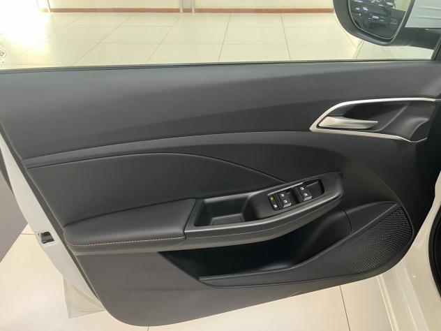 MG MG3 1.5 Hybrid+ Luxury - Foto 9