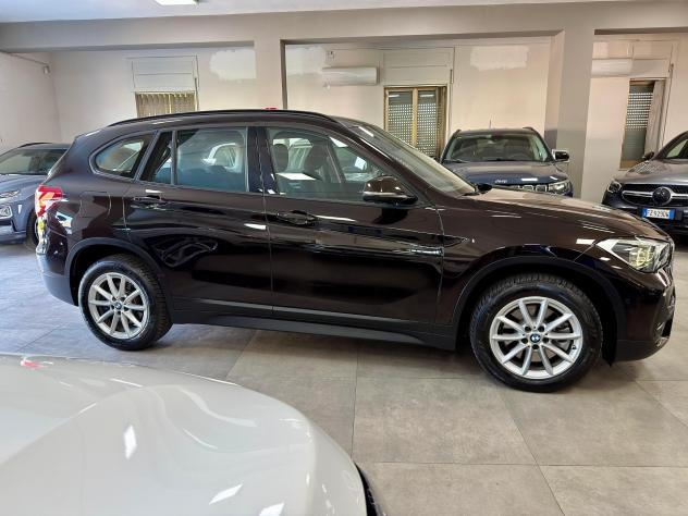 Bmw X1 sDrive20d 2.0 190cv Aut. Advantage 2022 - Foto 7