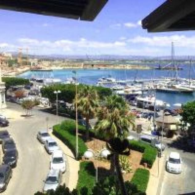 Porto Turistico B&B