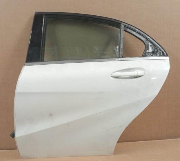 PORTA POST.SX BIANCA C/A. El e S 999-U1304899 Carrozzeria  Lamierati esterni  Porte  Porta post. sx. MERCEDES - Classe A - 01-09-2012 - 01-10-2015, ME