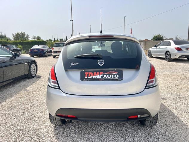Lancia Ypsilon 1.2 5 porte - Foto 6