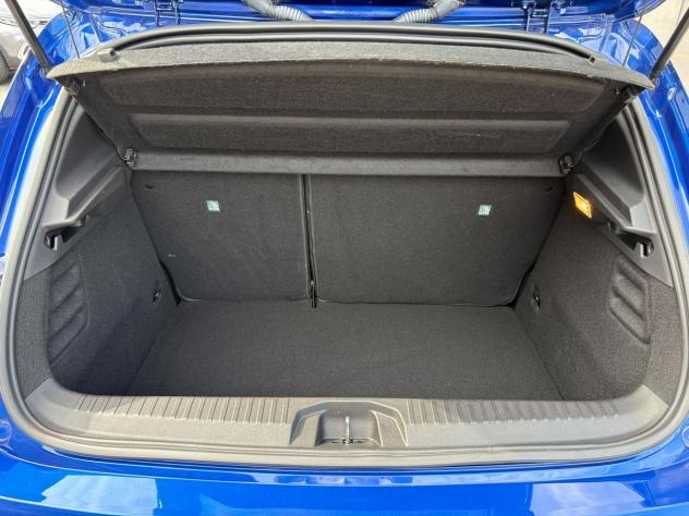 Renault Clio 1.6 E-TECH full hybrid 107KW TECHNO - Foto 6