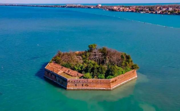 Villa in vendita a Venezia 450 mq Rif: 1394760