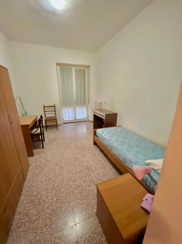 Disponibili due camere in affitto per studentesse singole - Foto 3