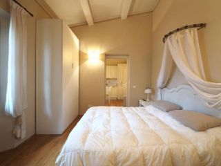 APPARTAMENTO di 2 vani e di 40 mq (FIRENZE) rif. AAJ395