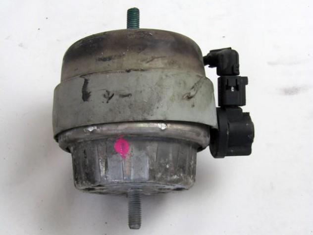 4F0199379 SUPPORTO MOTORE AUDI A6 SW 3.0 D 4X4 165KW AUT 5P (2006) RICAMBIO USATO