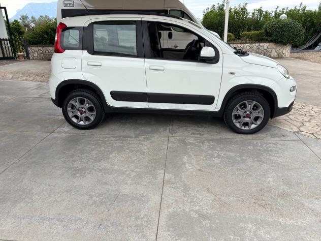 Fiat Panda 1.3 MJT S&S 4x4 -2015 - Foto 4