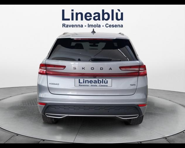 Škoda Kodiaq Sportline Be More 7 posti 2,0 TDI 142 kW (193 CV) 7 marce - DSG 4x4 - Foto 5