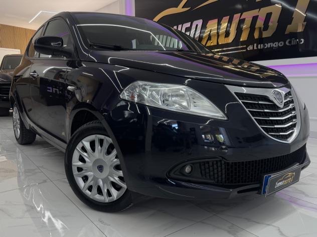 Lancia Ypsilon 1.2 GPL Ecochic Gold - Foto 4