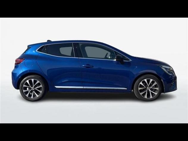RENAULT Clio 5 Porte 1.6 E-Tech full hybrid 145cv Techno A rif. 23934895 - Foto 3