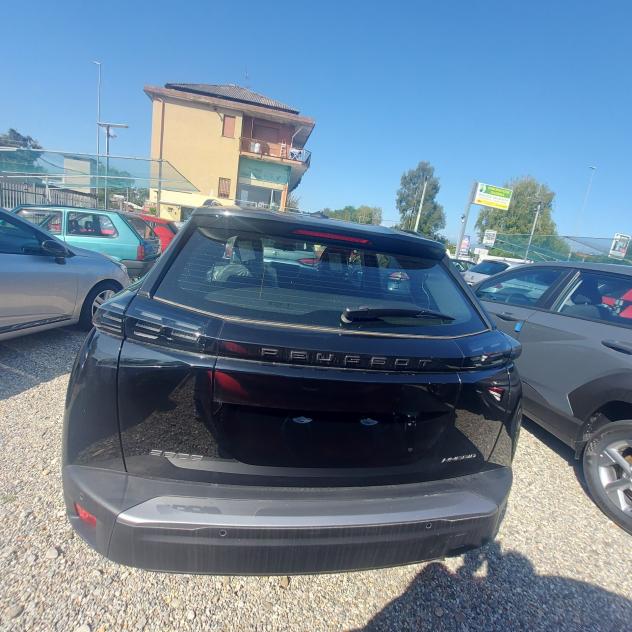Peugeot 2008 Hybrid 110 e-DCS6 Allure - Foto 10