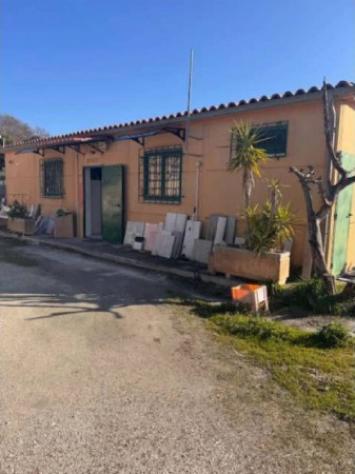 Immobile in asta di 343 m² in vendita a Pescara - Foto 2