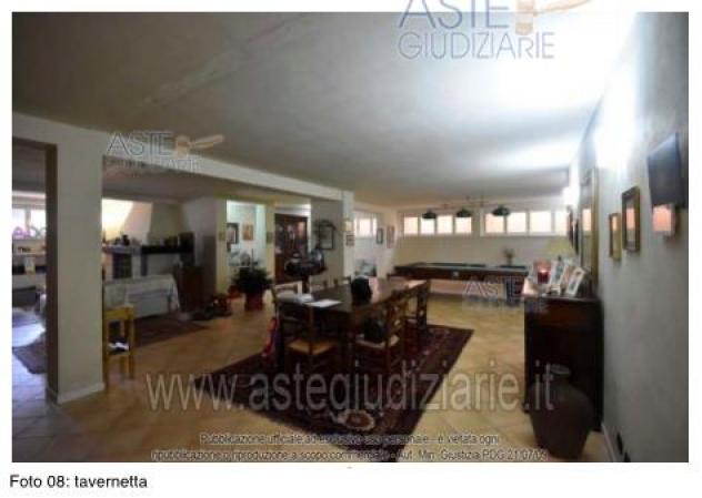 IMMOBILI-IMMOBILE RESIDENZIALE-Frazione Roveleto - via Pescara 15 - Foto 3