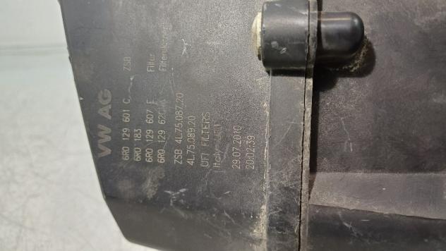 BOX SCATOLA FILTRO ARIA AUDI A1 Serie (8X1) 6R0129601C CAYC diesel 1598 (1014) - Foto 6