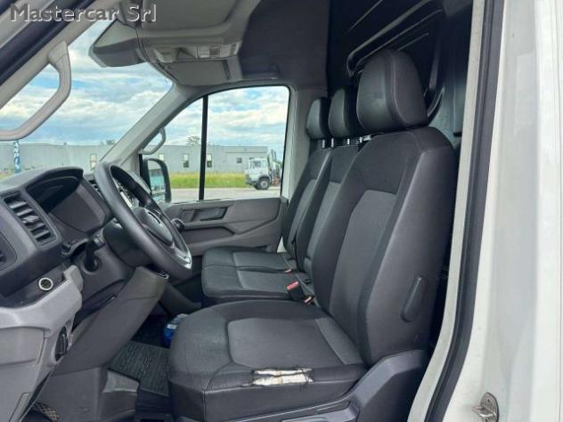 VOLKSWAGEN Crafter Crafter 30 2.0 tdi 140cv L3H3 Logistic my19 - GG8 rif. 23994970 - Foto 10