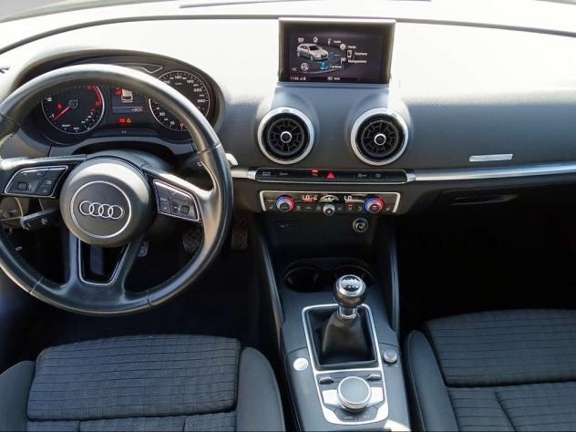 Audi A3 III 2016 Sportback Sportback 30 1.6 tdi Sport 116cv - Foto 9