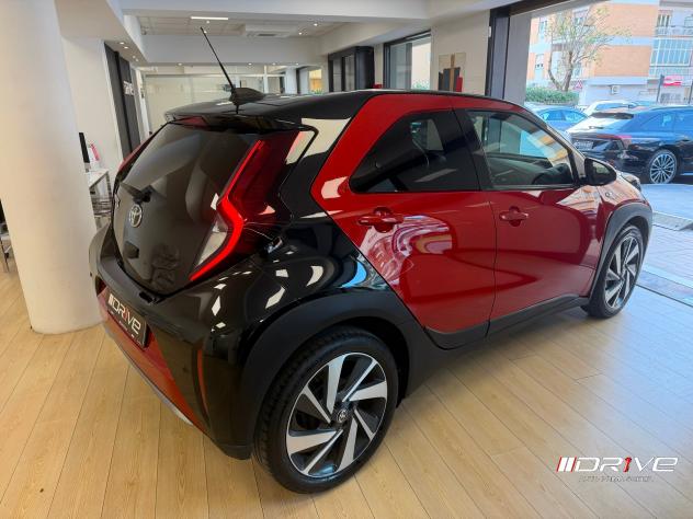 TOYOTA Aygo X Aygo X 1.0 VVT-i 72 CV 5 porte Lounge - Foto 4