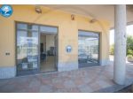 LOCALE COMMERCIALE di 2 vani e di 100 mq (CURA CARPIGNANO) rif. CC8015_1