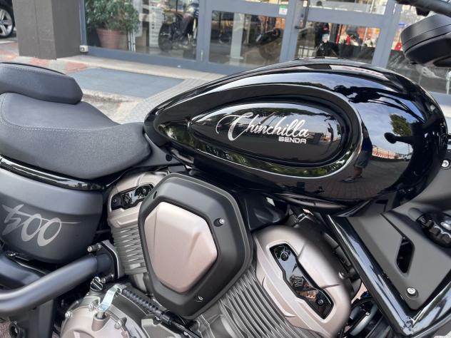Benda Motorcycles Chinchilla 500 guidabile anche A2 35 kw pochissimi km - Foto 4