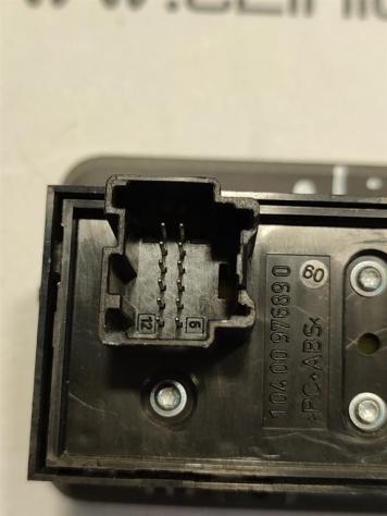 PULSANTE APERTURA PORTELLONE POSTERIORE JAGUAR XF Serie 8X2311654BC 306DT (0811) - Foto 5