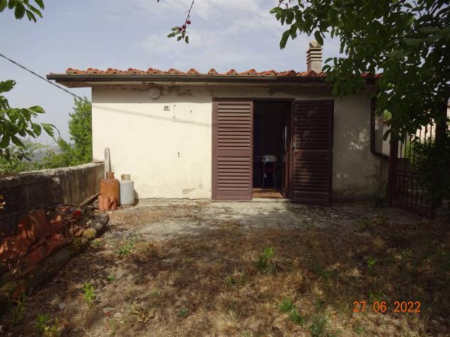 Terreno agricolo in Vendita in zona LECCIO con giardino - Foto 2