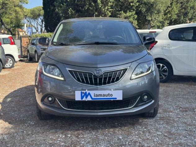 LANCIA Ypsilon Hybrid Ecochic 1.0c 70cv rif. 24036840 - Foto 2