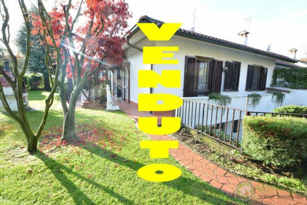 VILLA di 4 vani e di 230 mq (BURAGO DI MOLGORA) rif. IGC VILLA 377 BURAGO