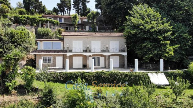 Splendida villa con vista sul lago a Castel Gandolfo - Foto 7